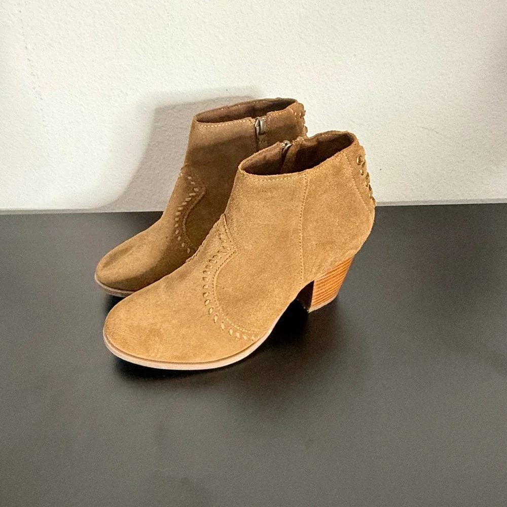 Minnetonka Suede Lace Up Ankle Boots Size 6 Brown‎ Western Stitched Cowgirl BOHO